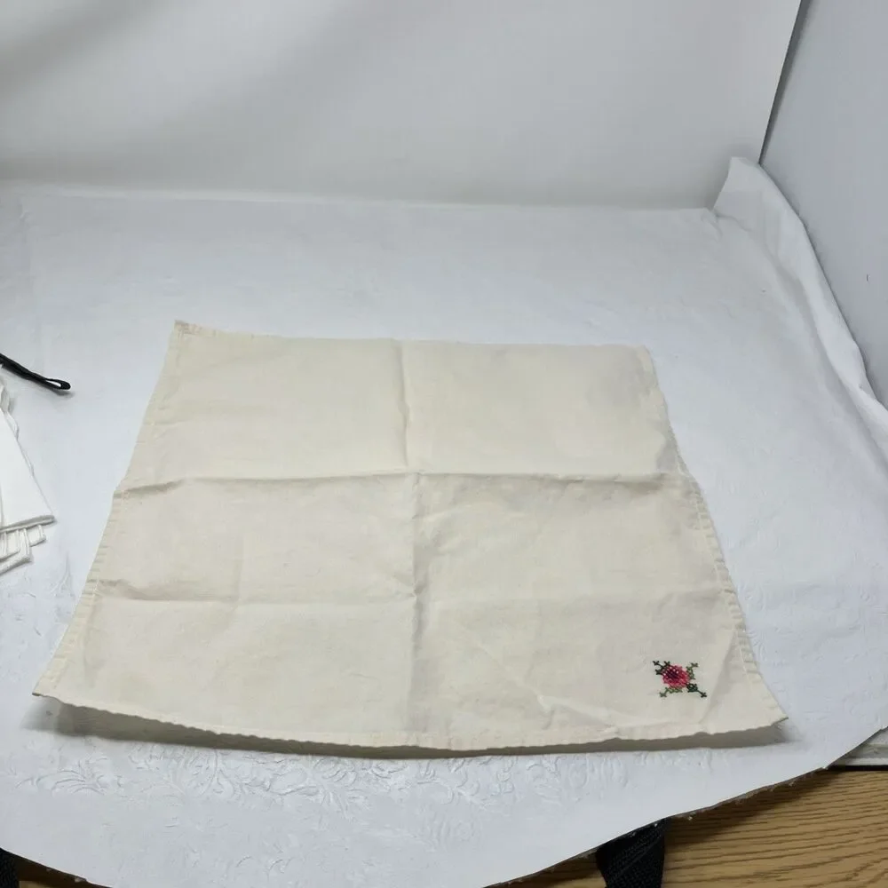 Vintage Linen Napkins Embroidered Floral Mixed Lot